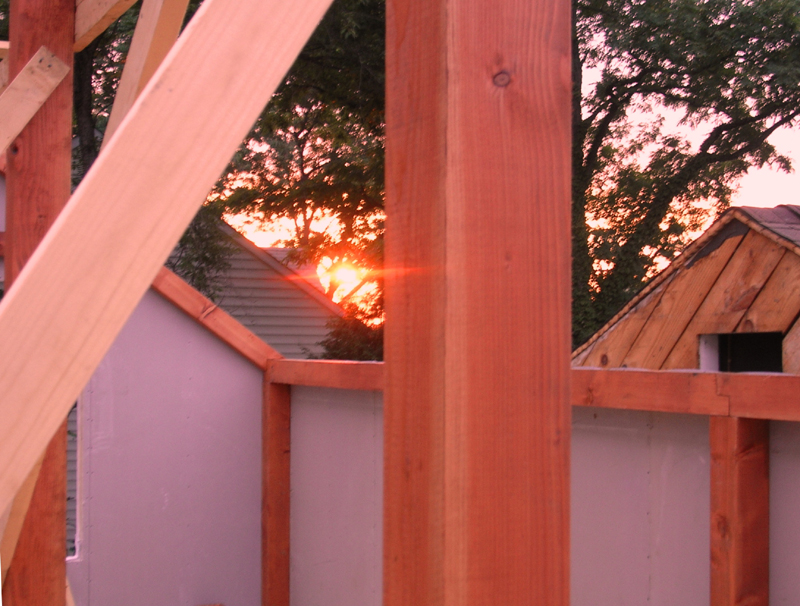YankBarn0060c_sunrise_roofday