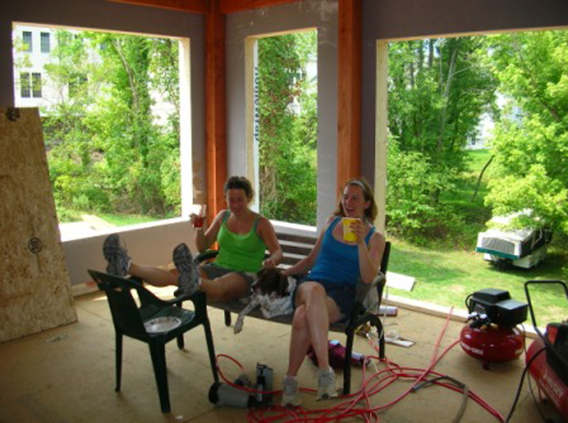 YankBarn0090c_EricaHannah_break